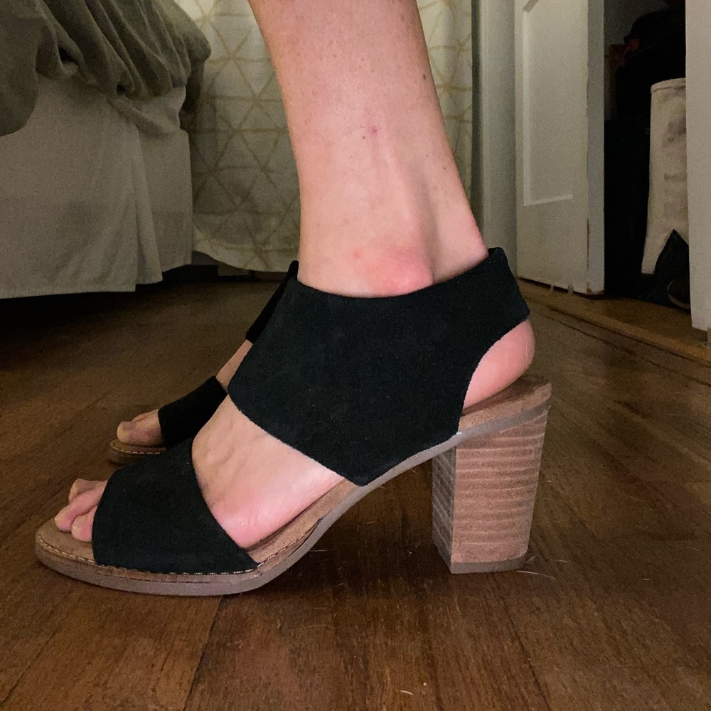 TOMS heels